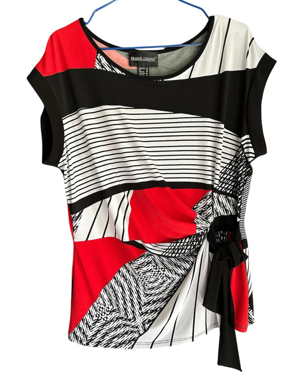 Frank Lyman Design Red Black White Short-Sleeve Twist-Knot Top